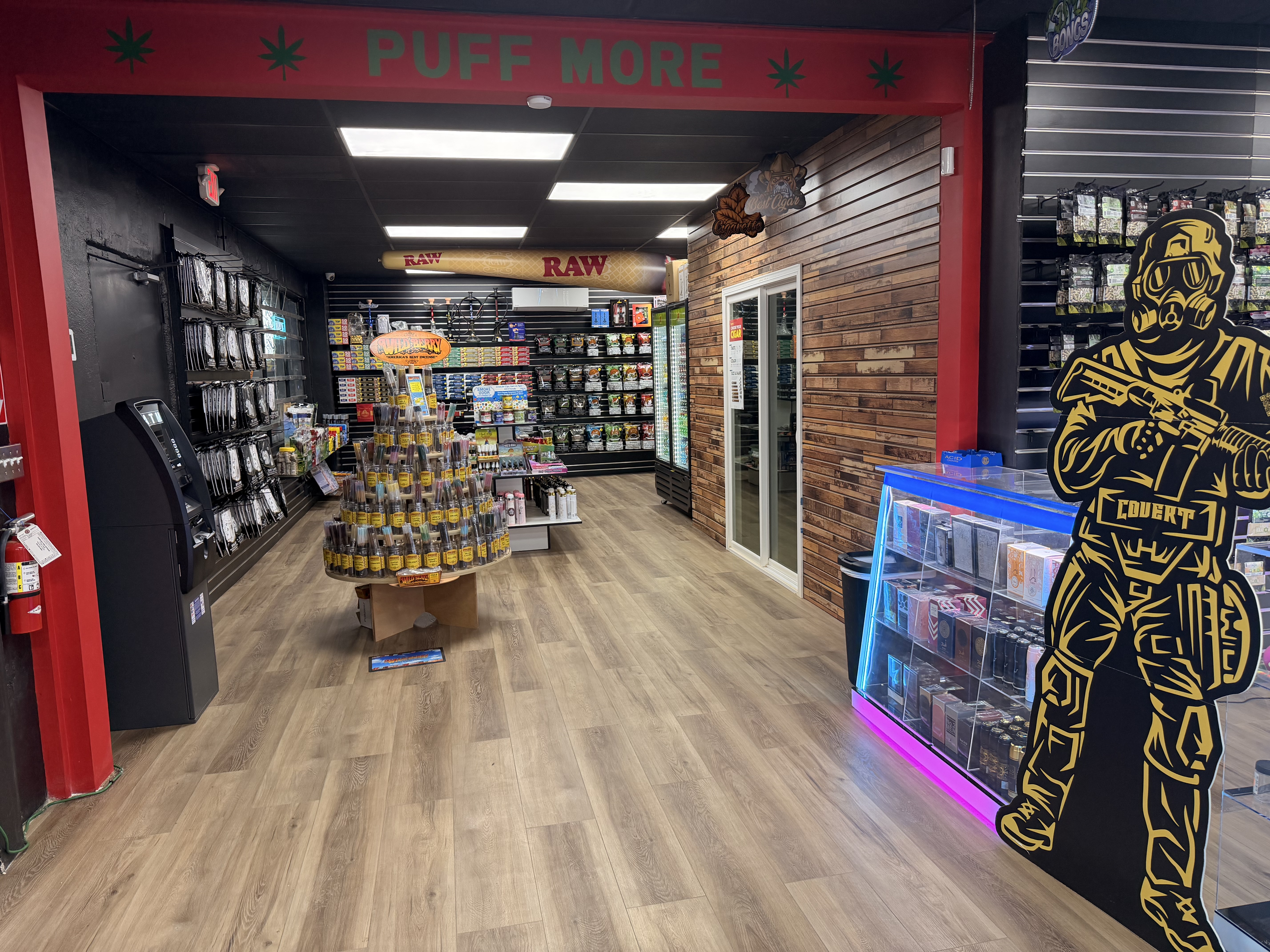 Puff More entrance area with product displays